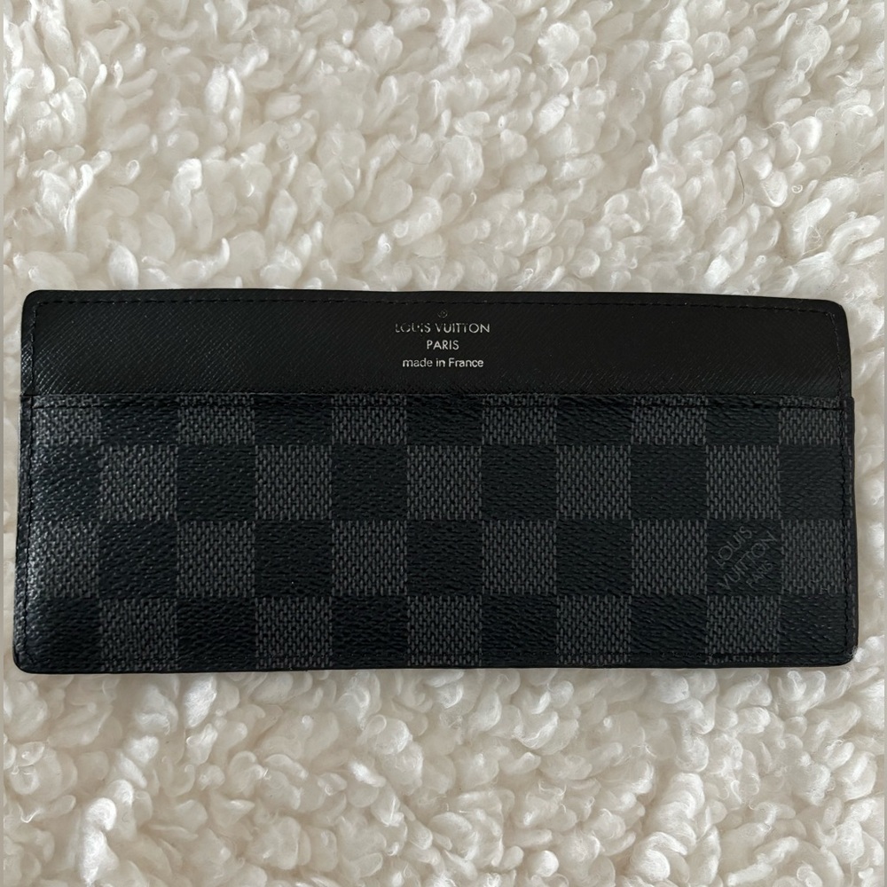 Louis Vuitton Damier Graphite Pattern Card Holder